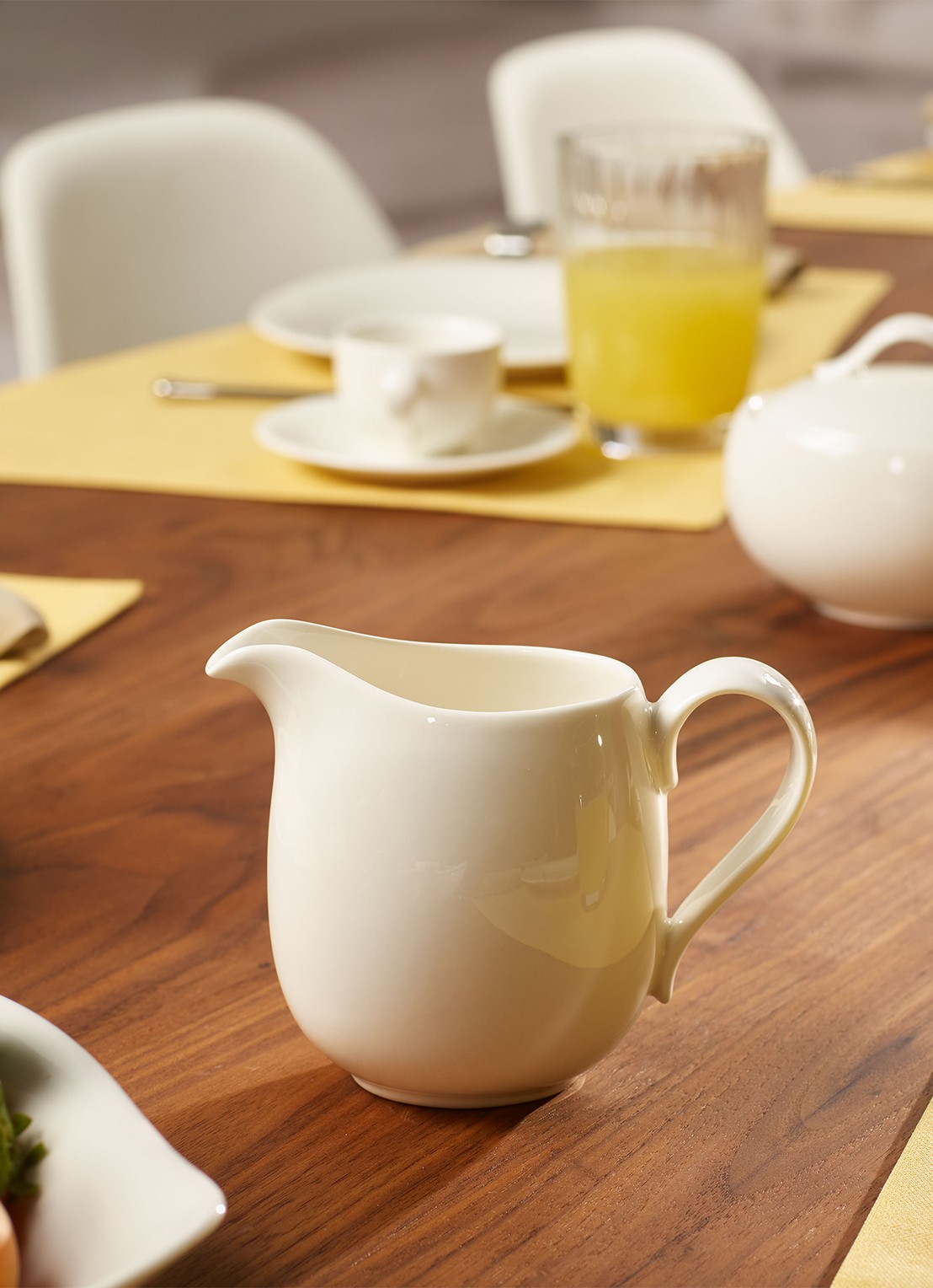 Villeroy & Boch New Cottage Basic melkkan 30 cl - voorkant 2 gebroken wit