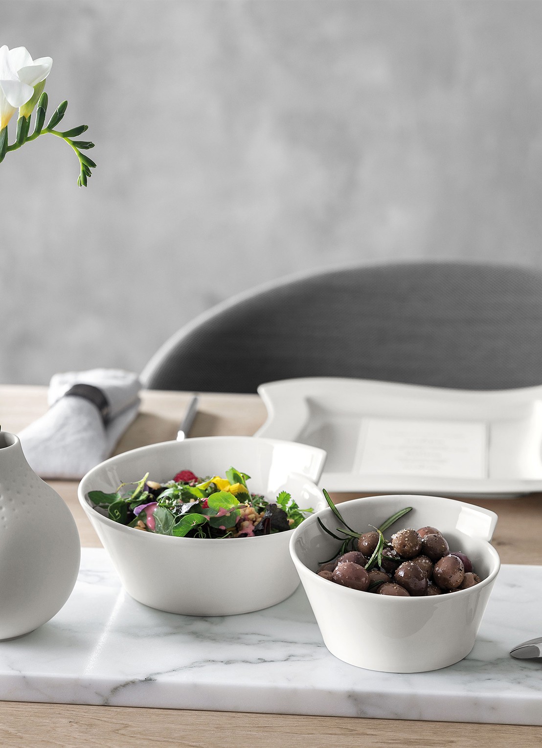 Villeroy & Boch NewWave saladeschaal 23 cm - achterkant gebroken wit