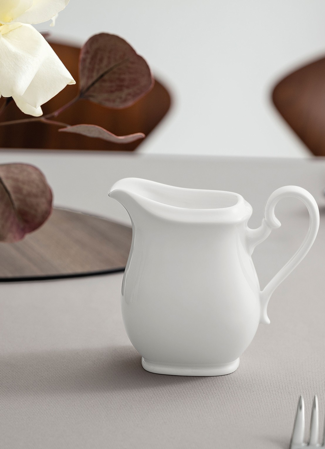 Villeroy & Boch Royal melkkan 25 cl - voorkant 2 gebroken wit