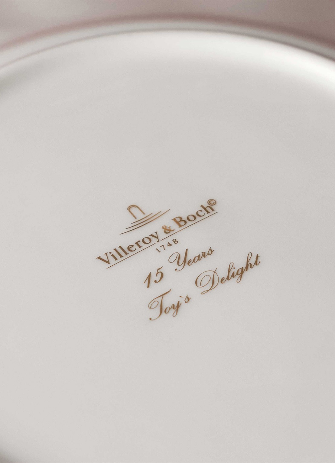 Villeroy & Boch Toy's Delight dinerbord 24,4 cm set van 4 - achterkant 3 gebroken wit
