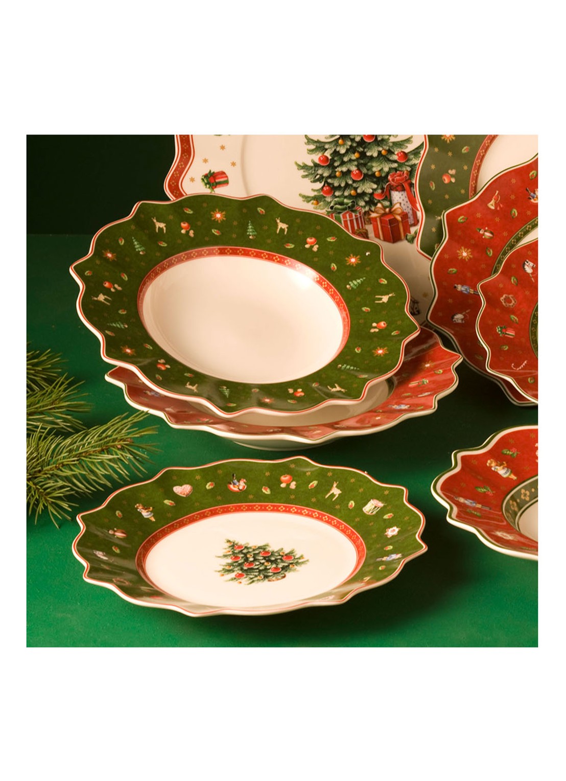 Villeroy & Boch Toy's Delight Kerst ontbijtbord 24 cm - detail 3 groen