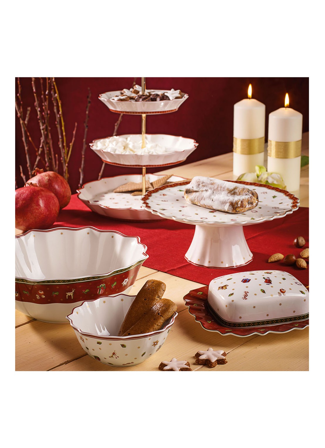 Villeroy & Boch Toy's Delight Kerst taartplateau 21 cm - detail 3 steenrood