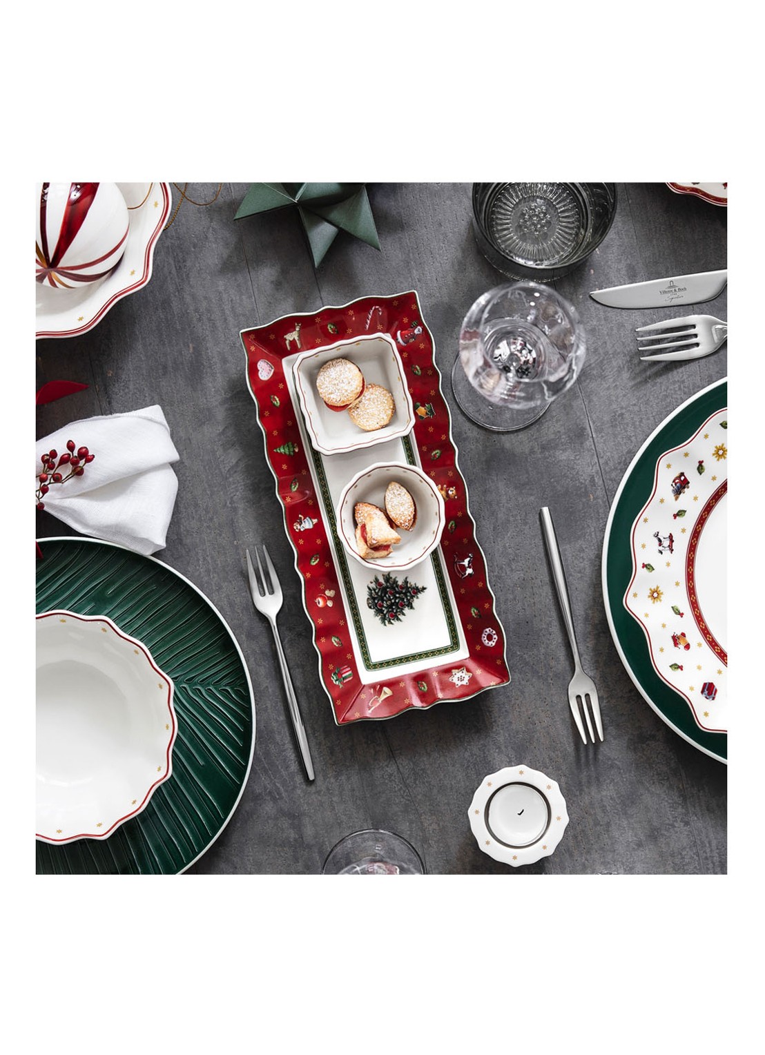 Villeroy & Boch Toy's Delight partyschaal set van 4 - detail 2 steenrood
