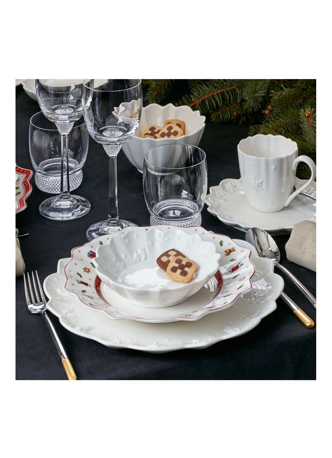 Villeroy & Boch Toy's Delight schaal 24 cm - detail 4 gebroken wit