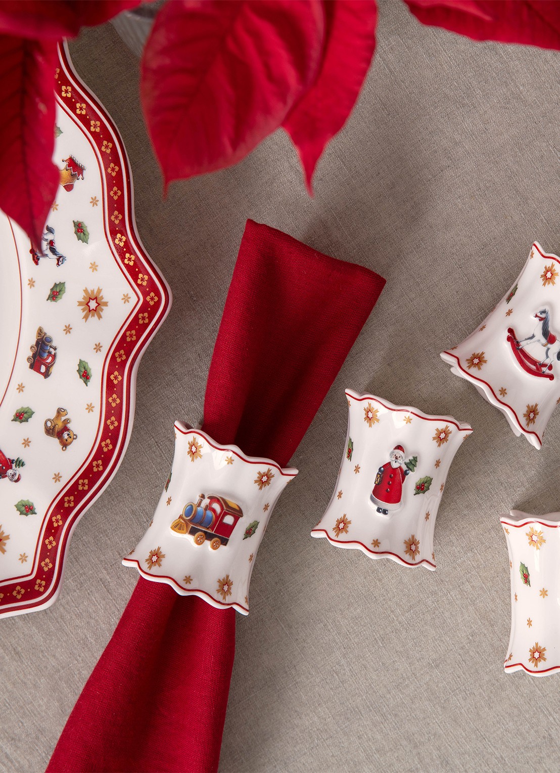 Villeroy & Boch Toy's Delight servetringen set van 4 - voorkant 4 rood