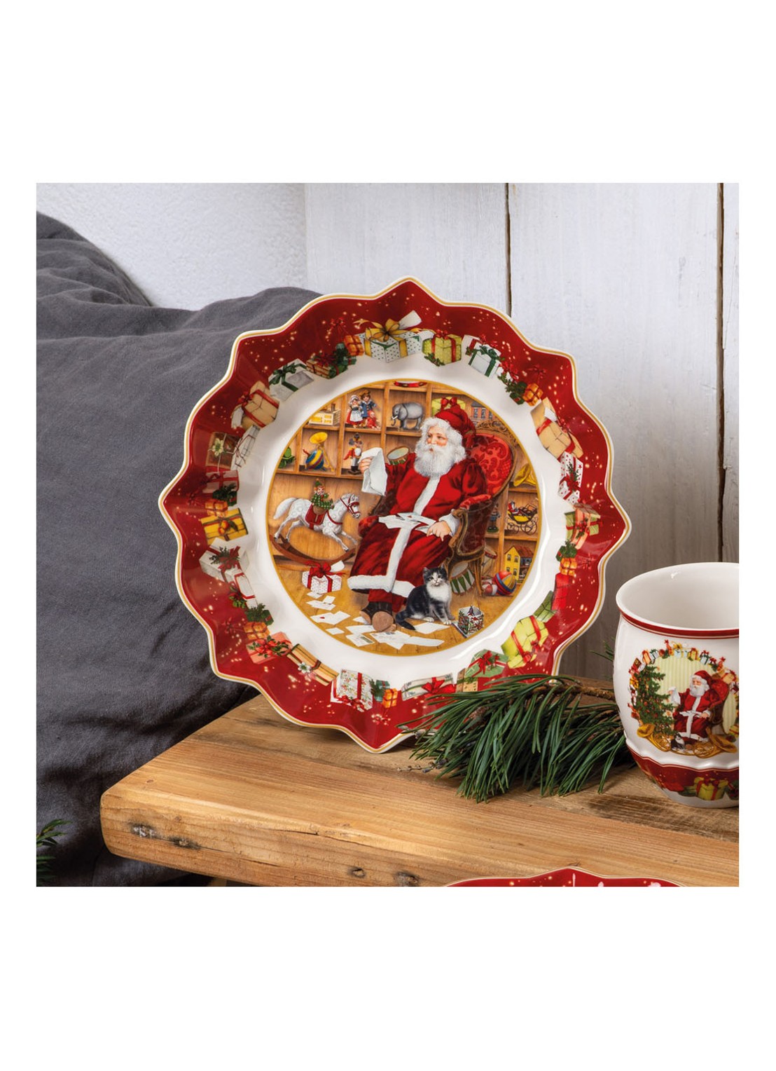 Villeroy & Boch Toy's Fantasy serveerschaal 25 cm - detail 5 steenrood