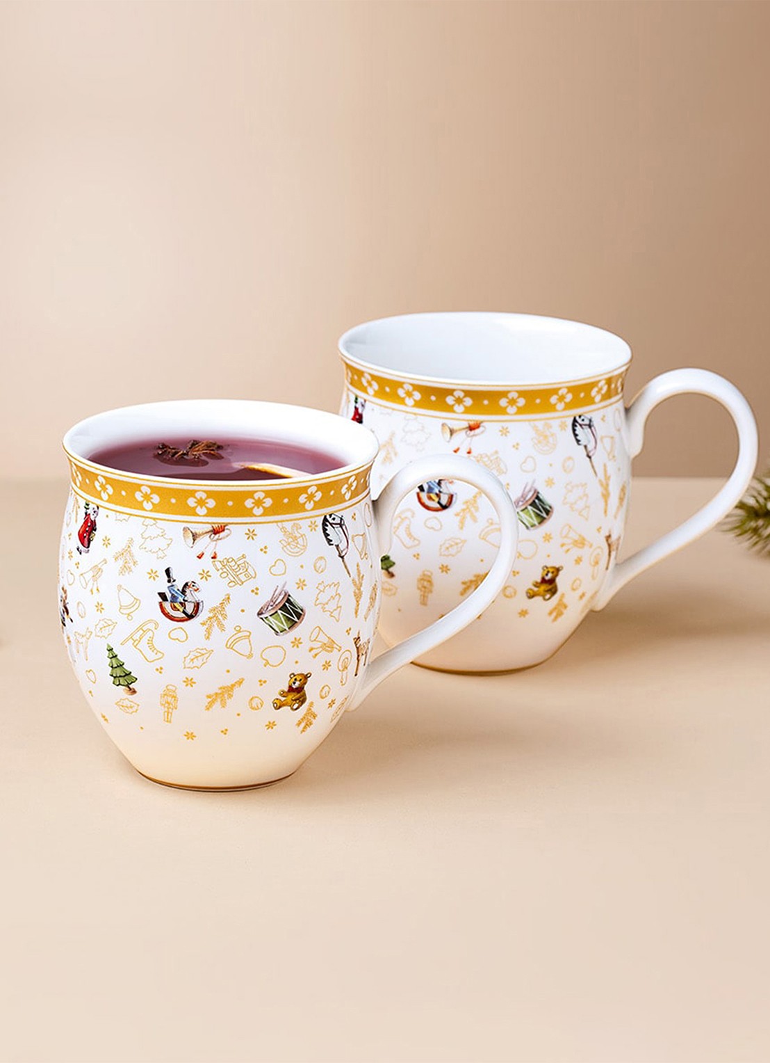 Villeroy & Boch Toys Delight kerstmok 35 cl set van 2 - voorkant 4 goud