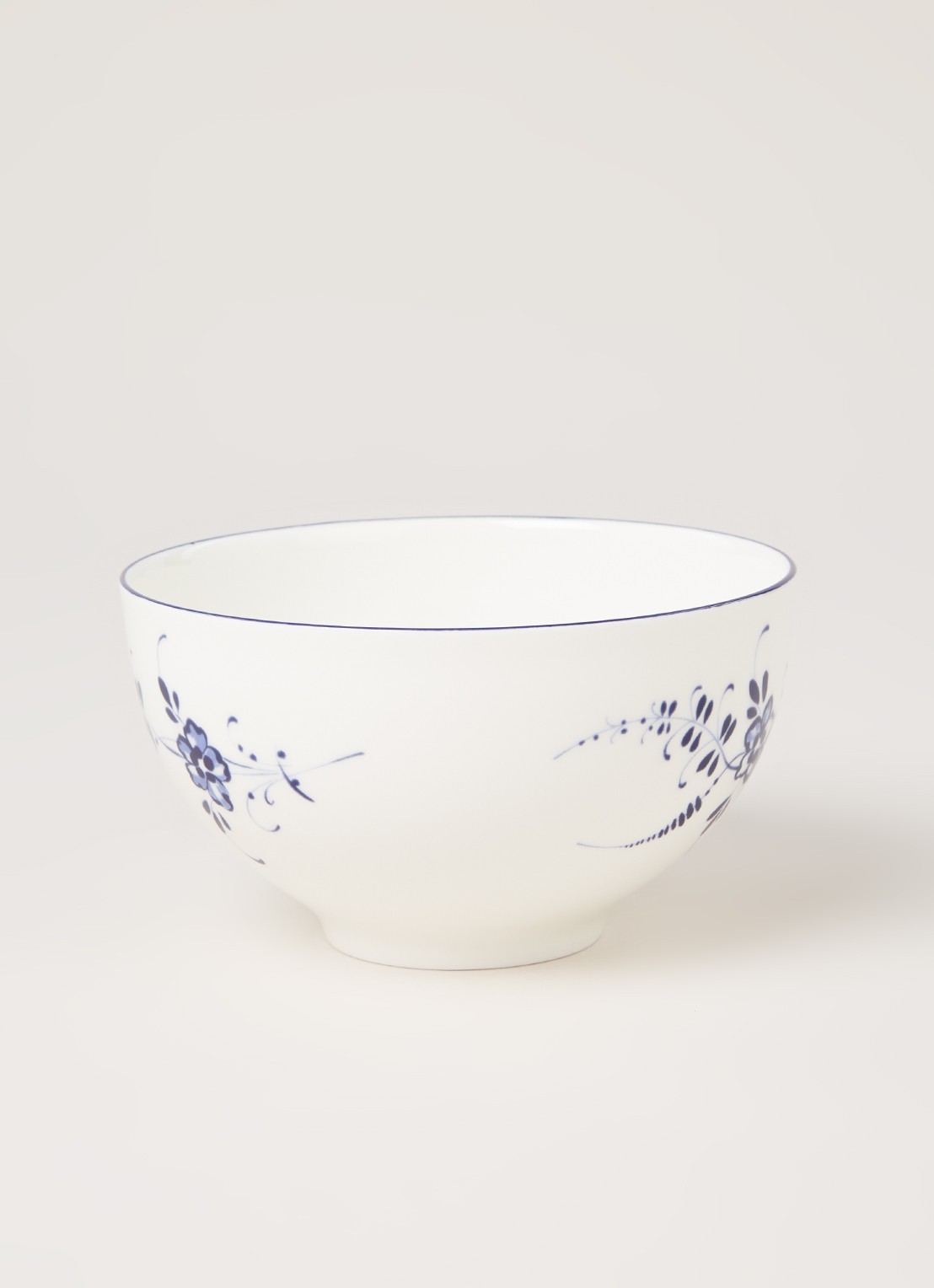 Villeroy & Boch Vieux Luxembourg kom 13 cm  - voorkant 3 gebroken wit