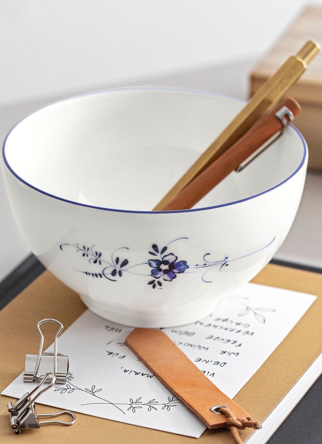 Villeroy & Boch Vieux Luxembourg kom 14 cm - achterkant 3 gebroken wit