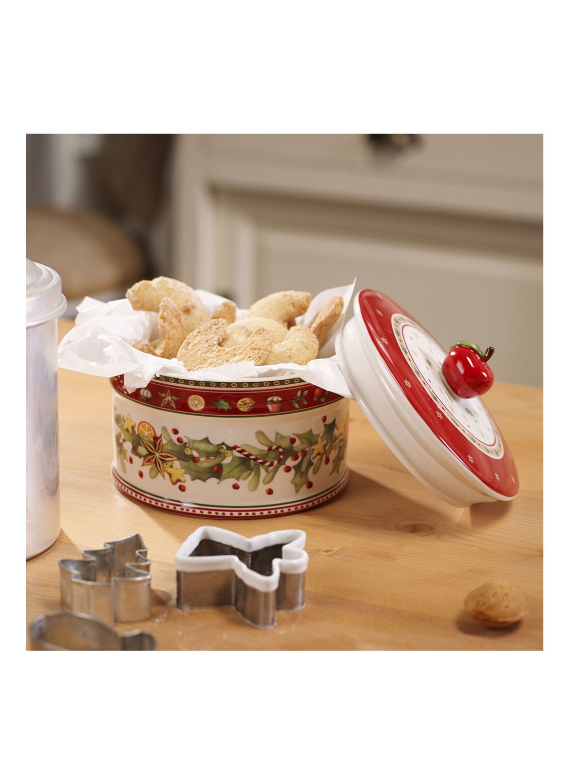 Villeroy & Boch Winter Bakery Delight Kerst snoeppot 13,5 cm - detail 4 steenrood