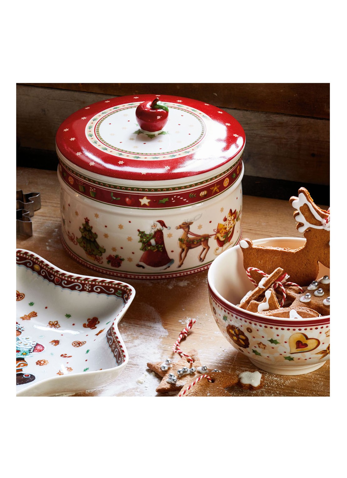 Villeroy & Boch Winter Bakery Delight Kerst snoeppot 17 cm - detail 6 steenrood