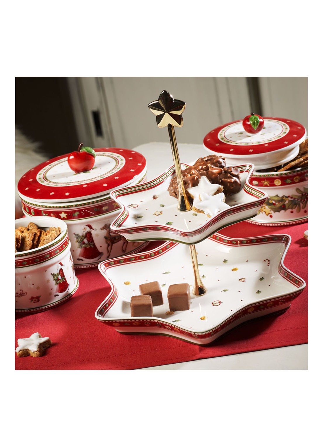 Villeroy & Boch Winter Bakery Delight Kerst snoeppot 17 cm - detail 7 steenrood