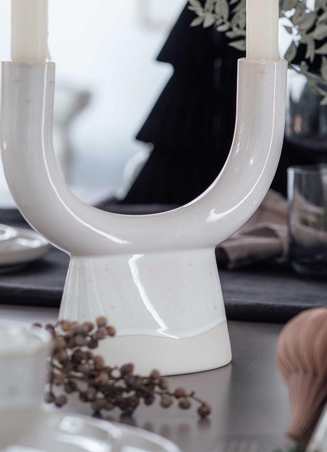 Villeroy & Boch Winter Glow U-vorm kaarshouder 20,5 cm - detail 2 gebroken wit