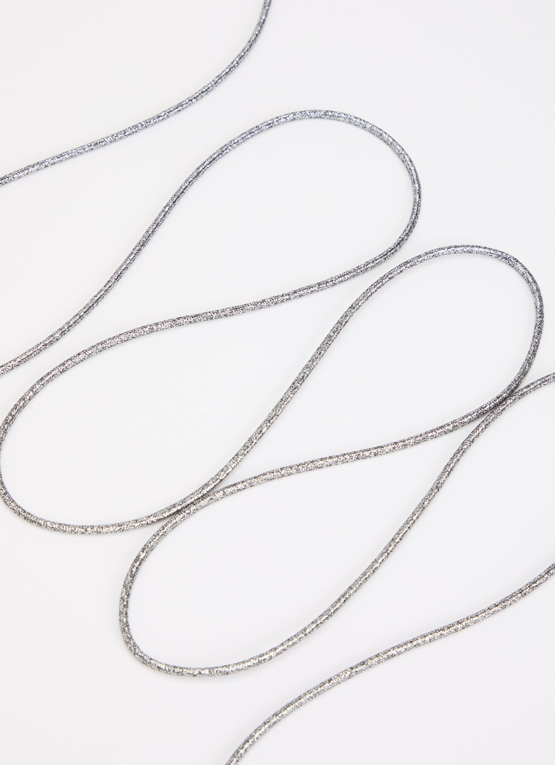 Vivant Gleam glitterkoord 20 meter x 3 mm - voorkant 2 zilver