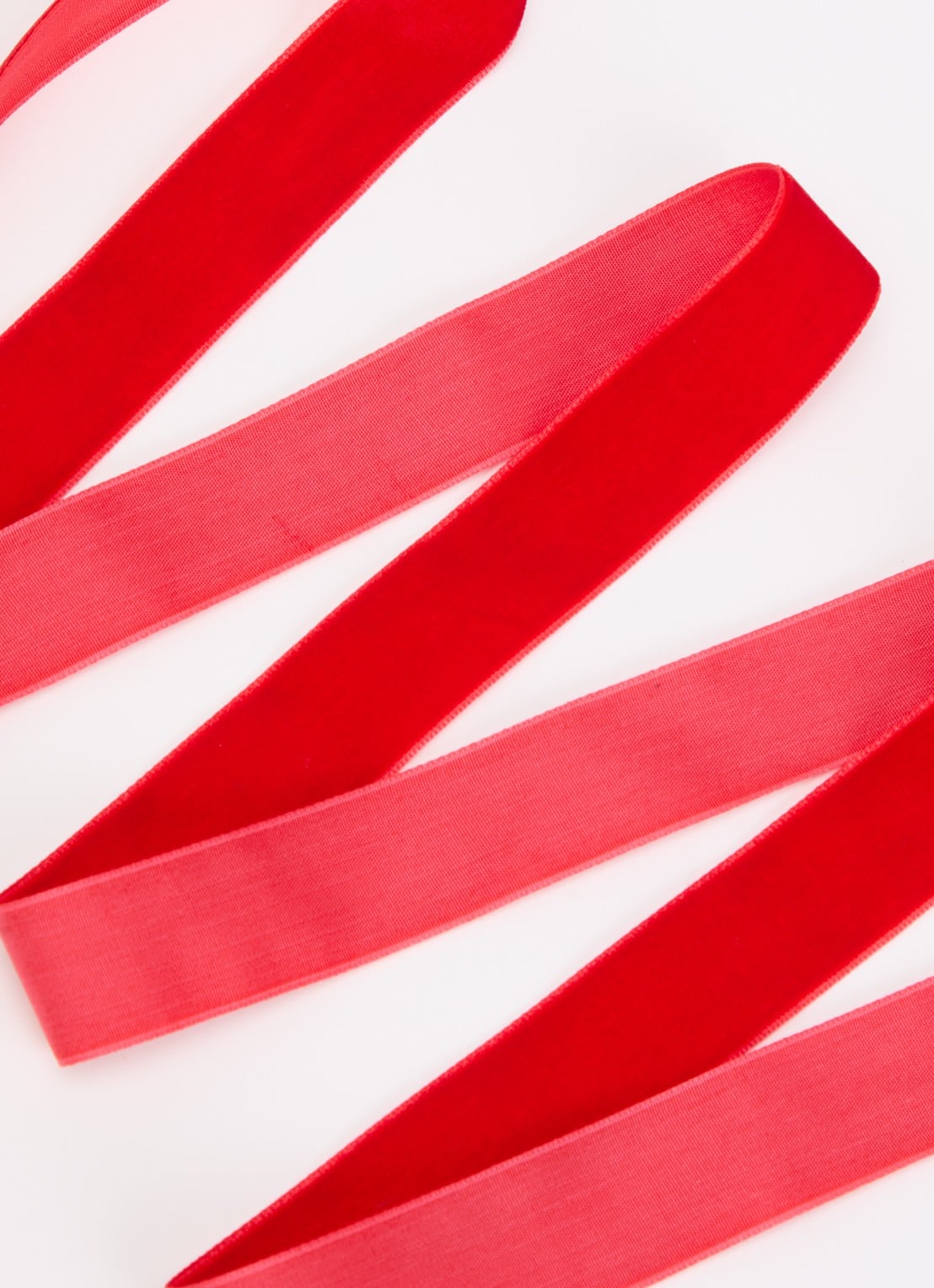 Vivant Velvety kerstlint 10 meter x 25 mm - voorkant 2 vuurrood