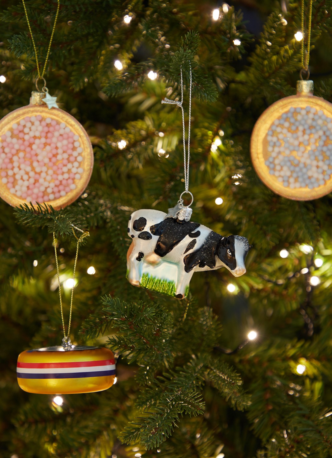 Vondels Cow kerst ornament 7 cm - voorkant 2 zwart