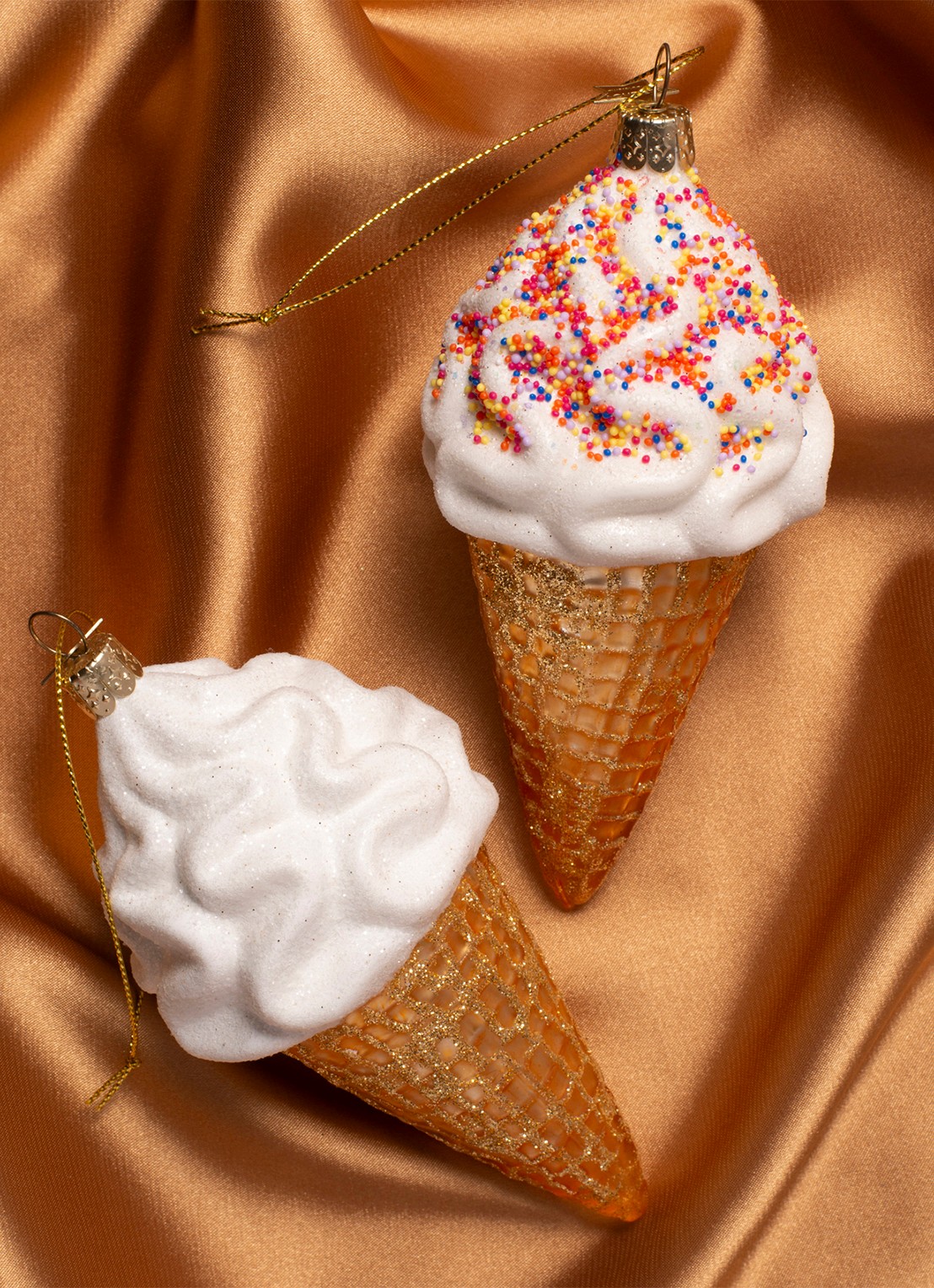 Vondels Ijshoorn met spikkels kersthanger 14 cm - detail 2 goud