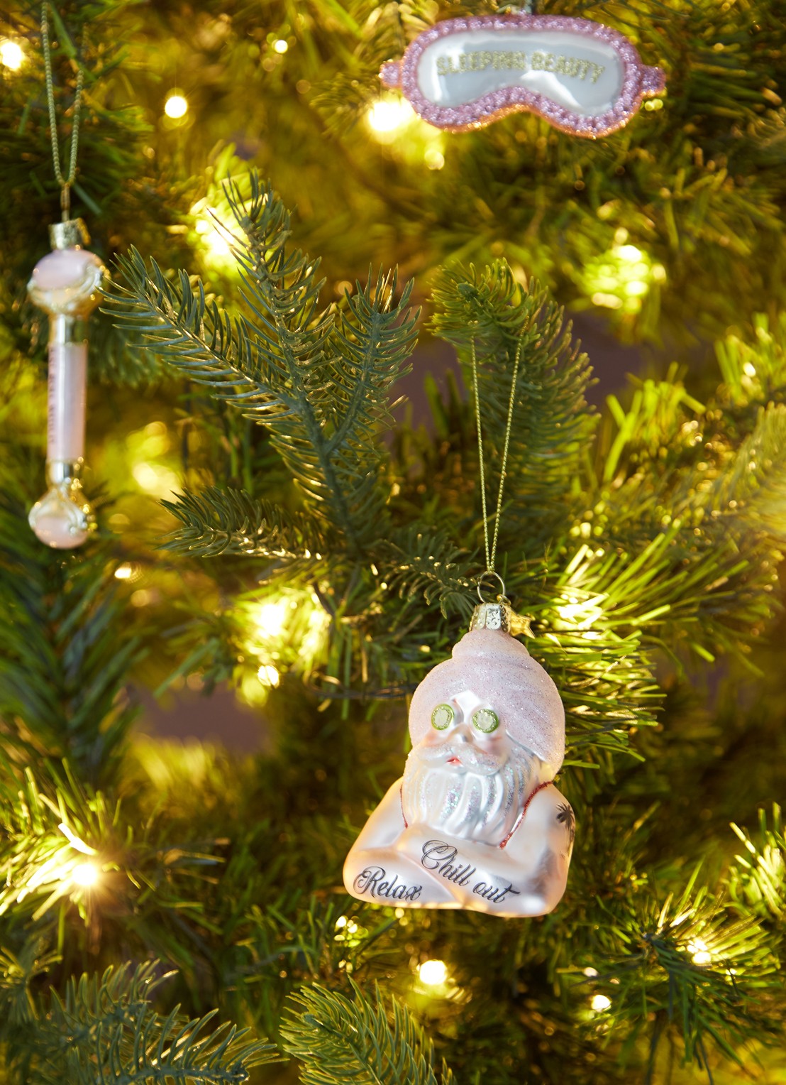 Vondels Kerstman met beauty handdoek 9 cm - voorkant 3 roze