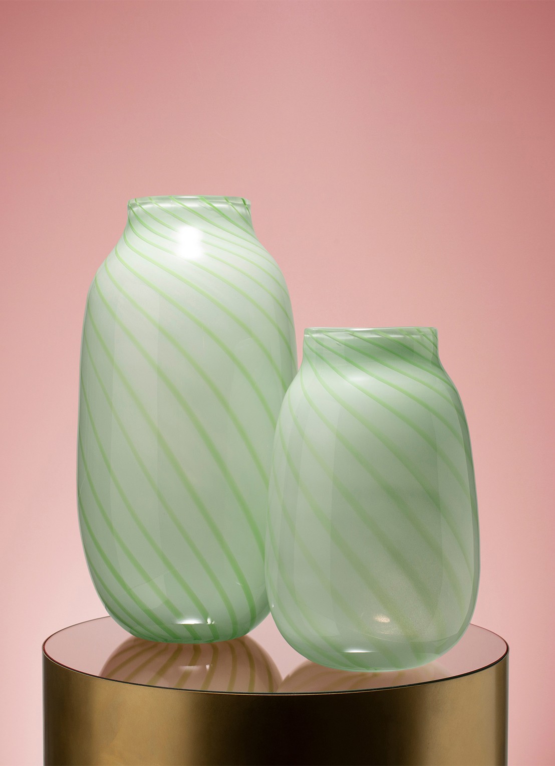 Vondels Vaas 38 cm - voorkant 4 mint