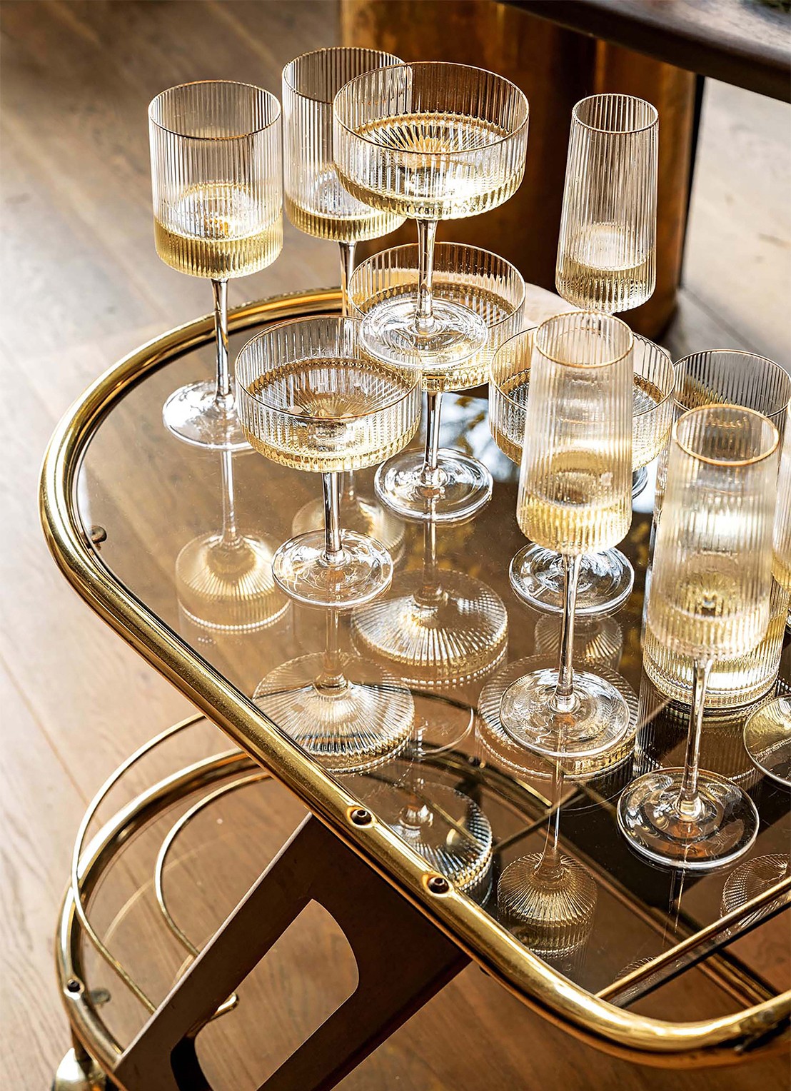 vtwonen Champagne coupe 23 cl - detail 2 goud