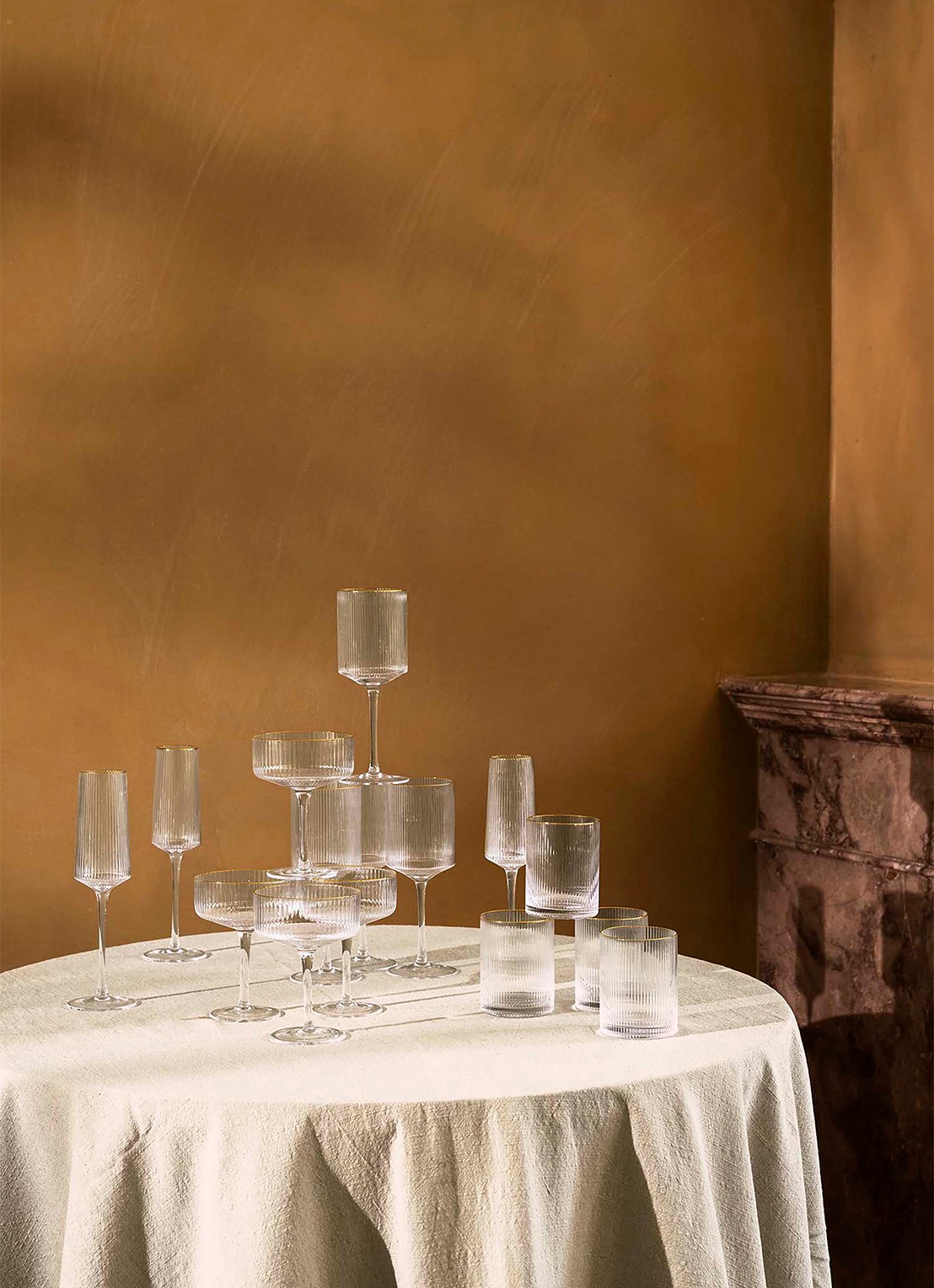 vtwonen Champagne coupe 23 cl - detail 3 goud