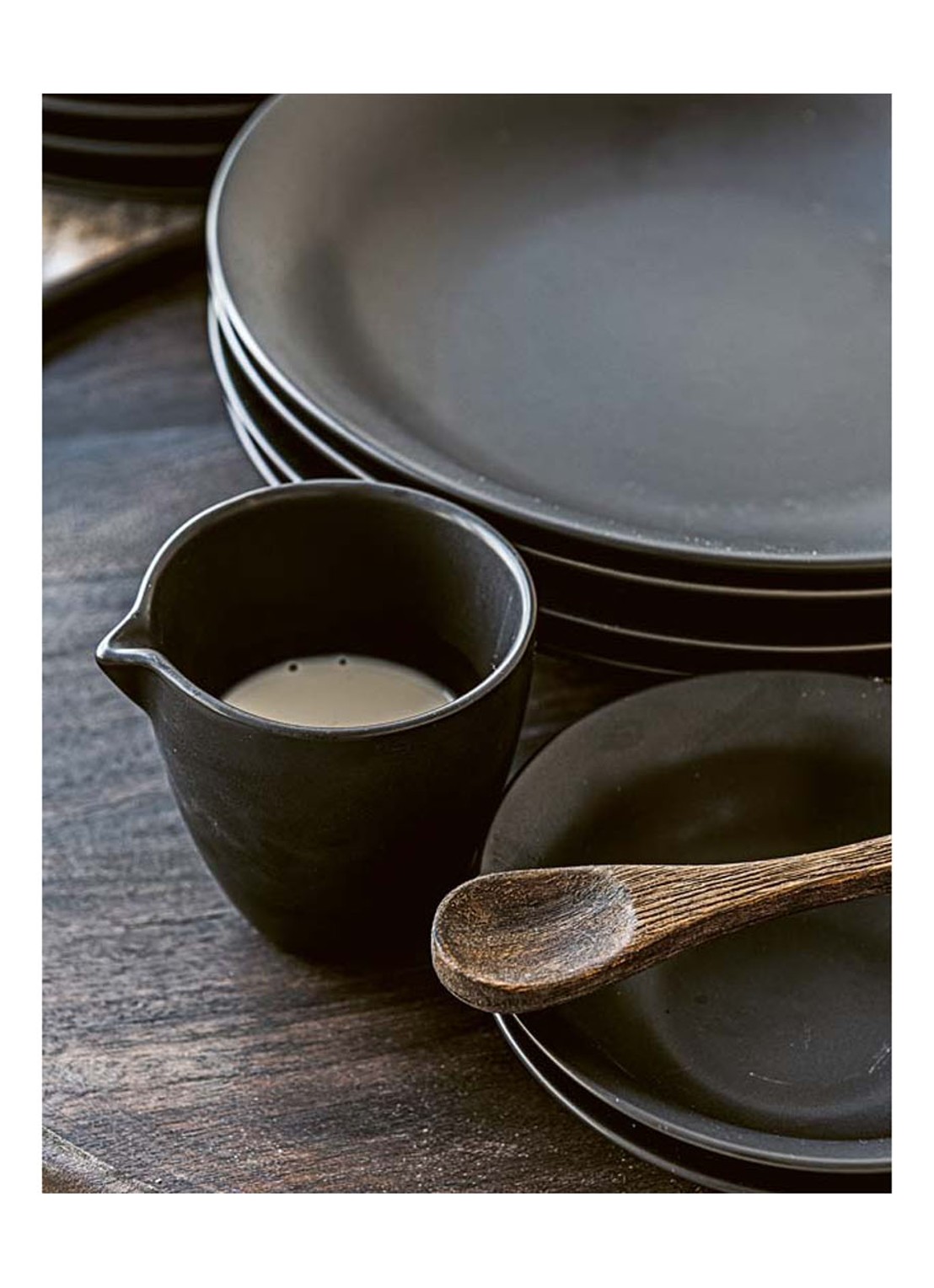 vtwonen Dinnerware serviesset 16-delig - detail 5 zwart