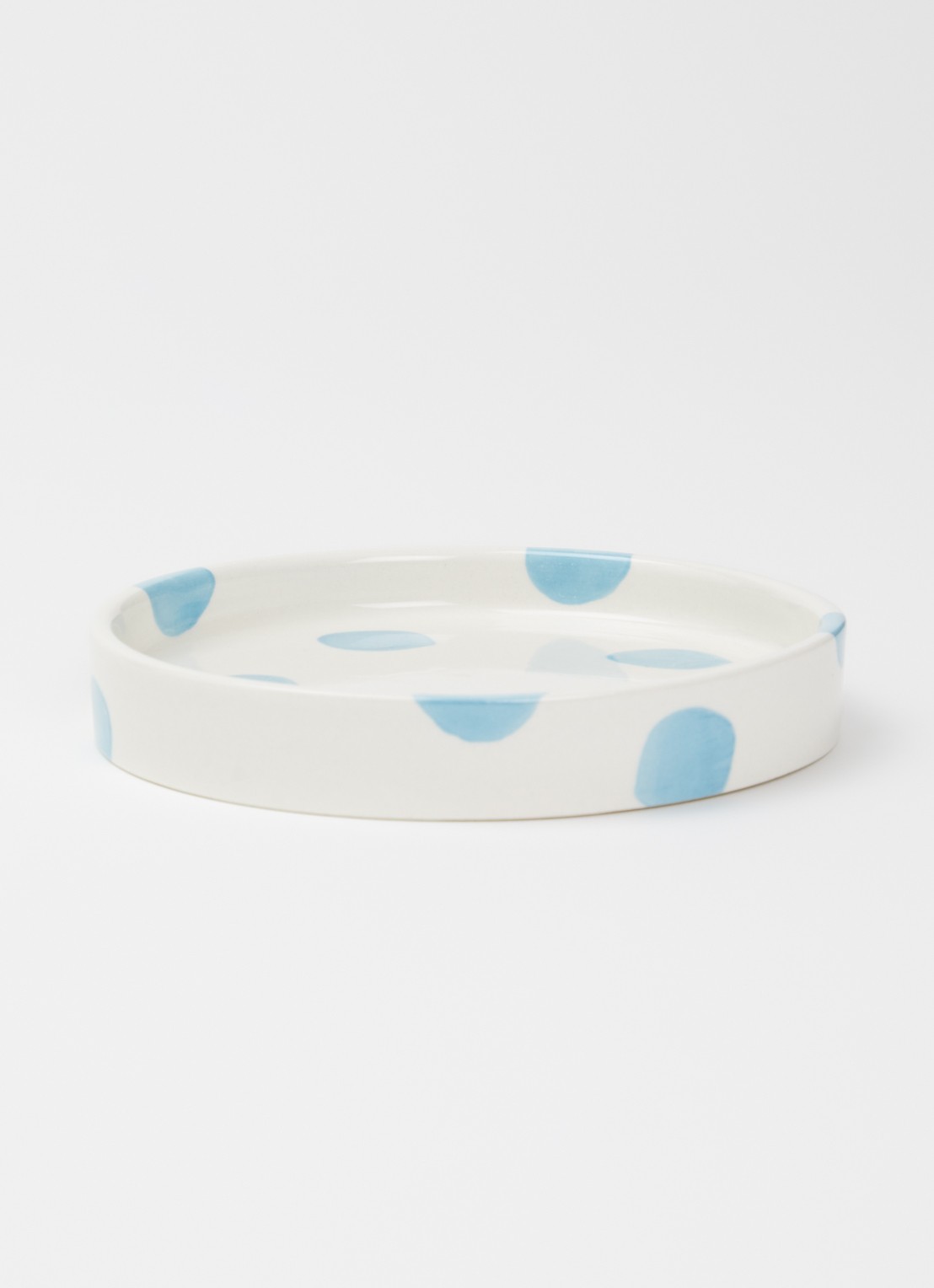 vtwonen Dots gebaksbordje 13 cm  - voorkant 2 lichtblauw