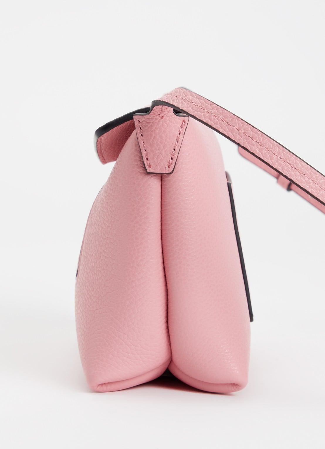 Wandler Penelope Slouch schoudertas van kalfsleer - detail 2 roze