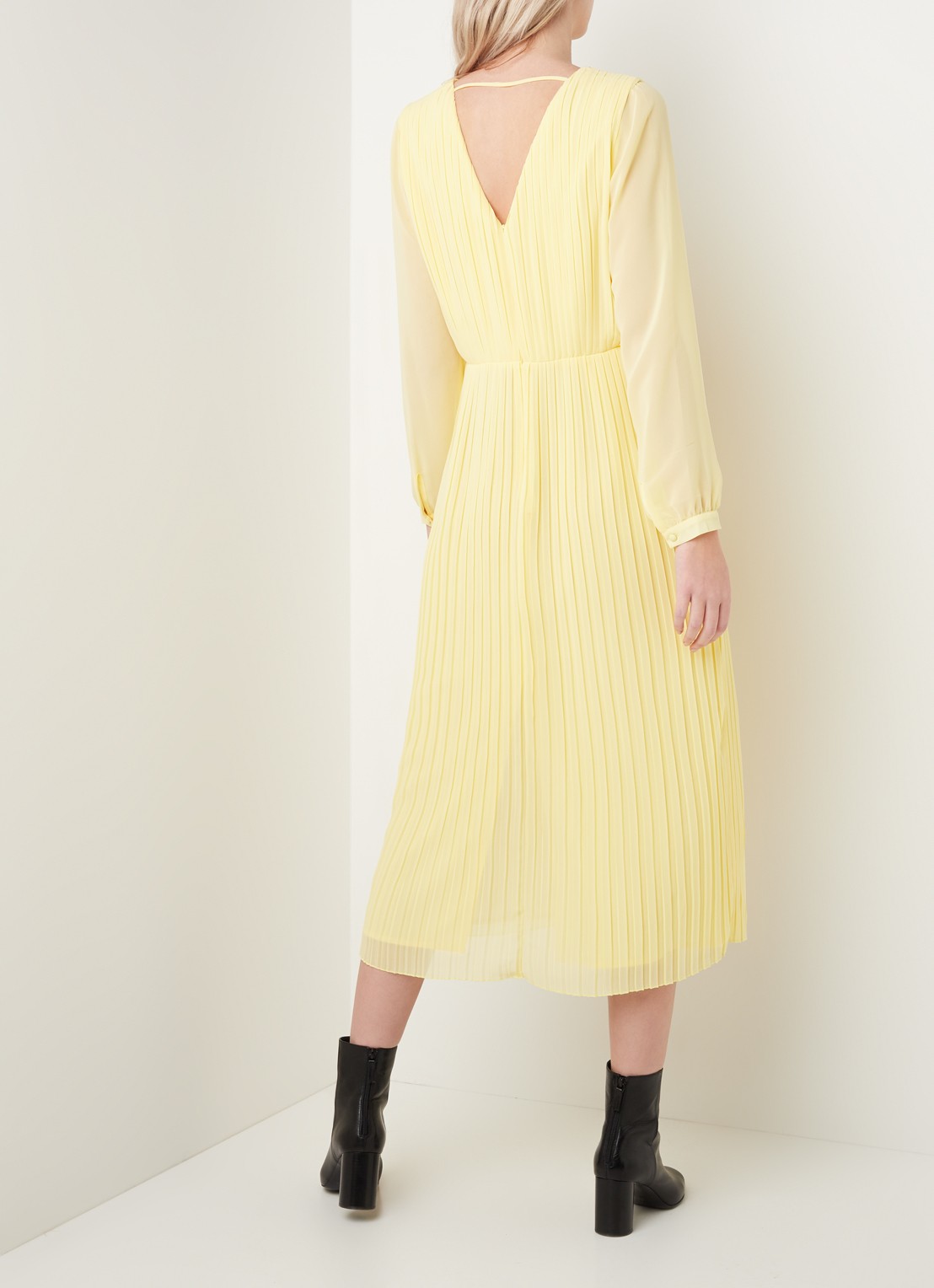 Warehouse Midi jurk met V-hals en plissé  - achterkant geel