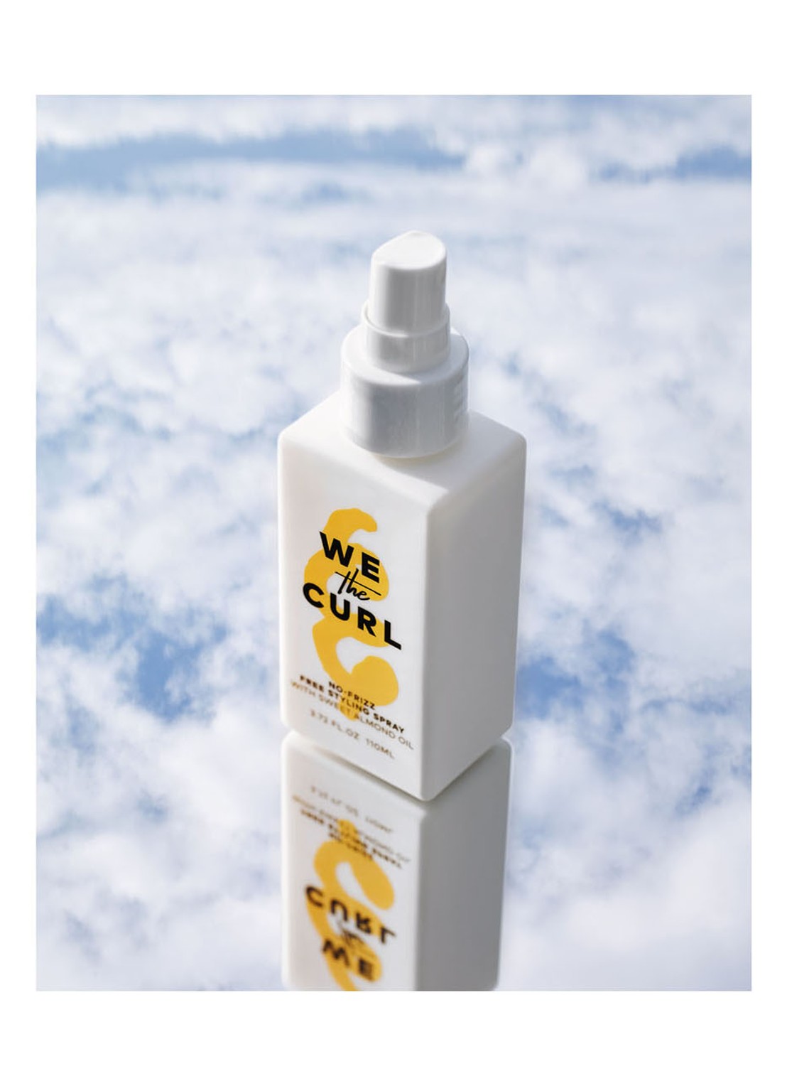 We The Curl No Frizz Spray - anti pluis styling spray - detail 4 undefined