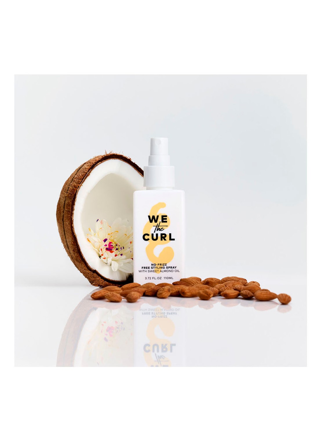 We The Curl No Frizz Spray - anti pluis styling spray - detail 5 undefined