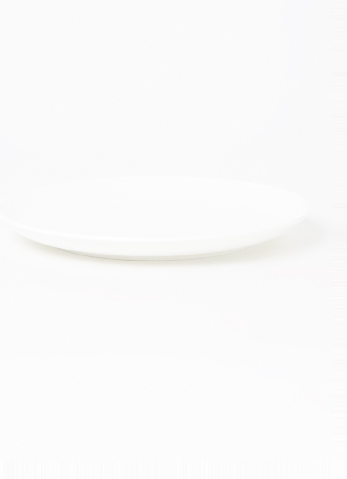 Wedgwood Gio dinerbord 23 cm  - voorkant 2 gebroken wit