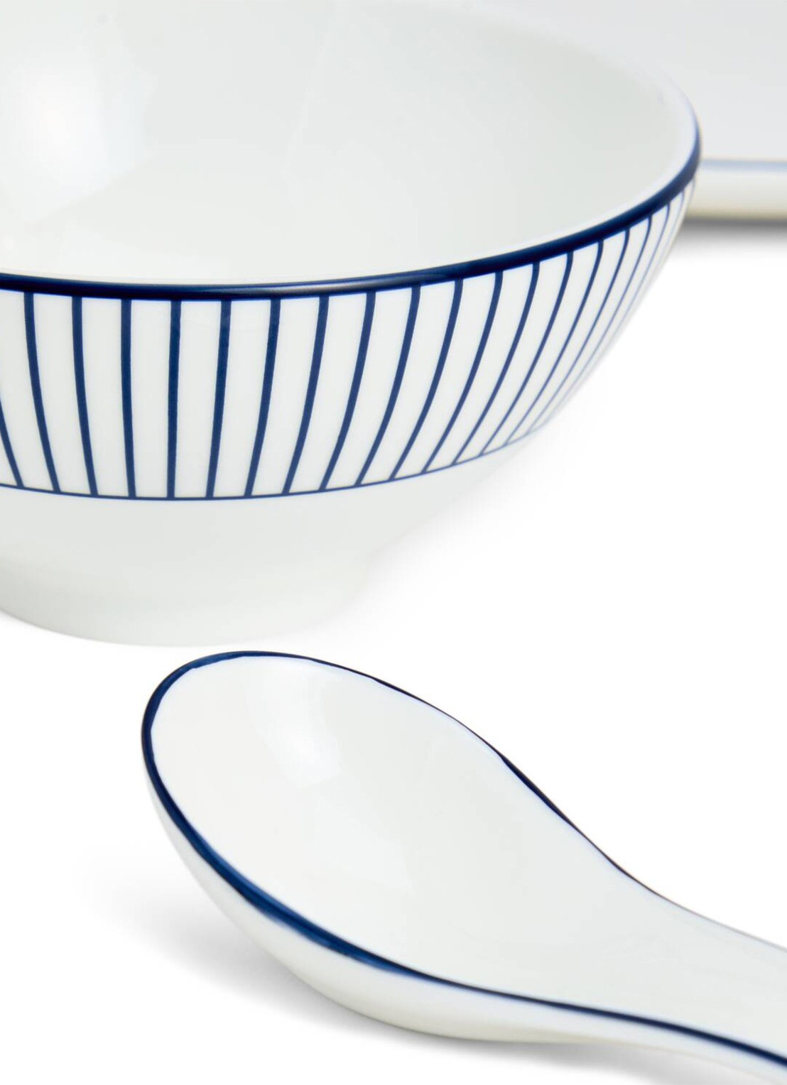 Wedgwood Gio serviesset 8-delig - voorkant 6 wit