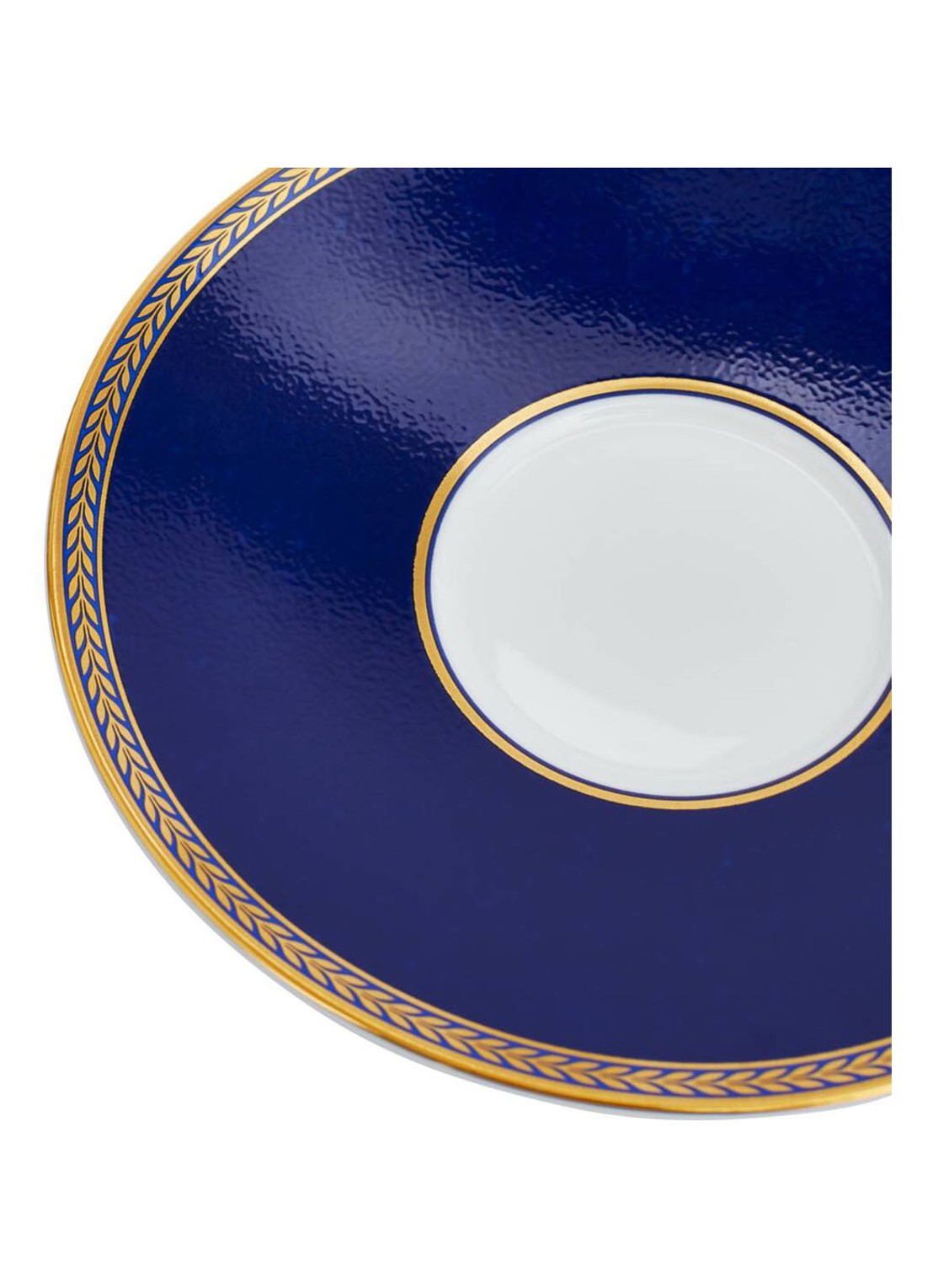 Wedgwood Renaissance Gold kop en schotel 25 cl  - detail royalblauw