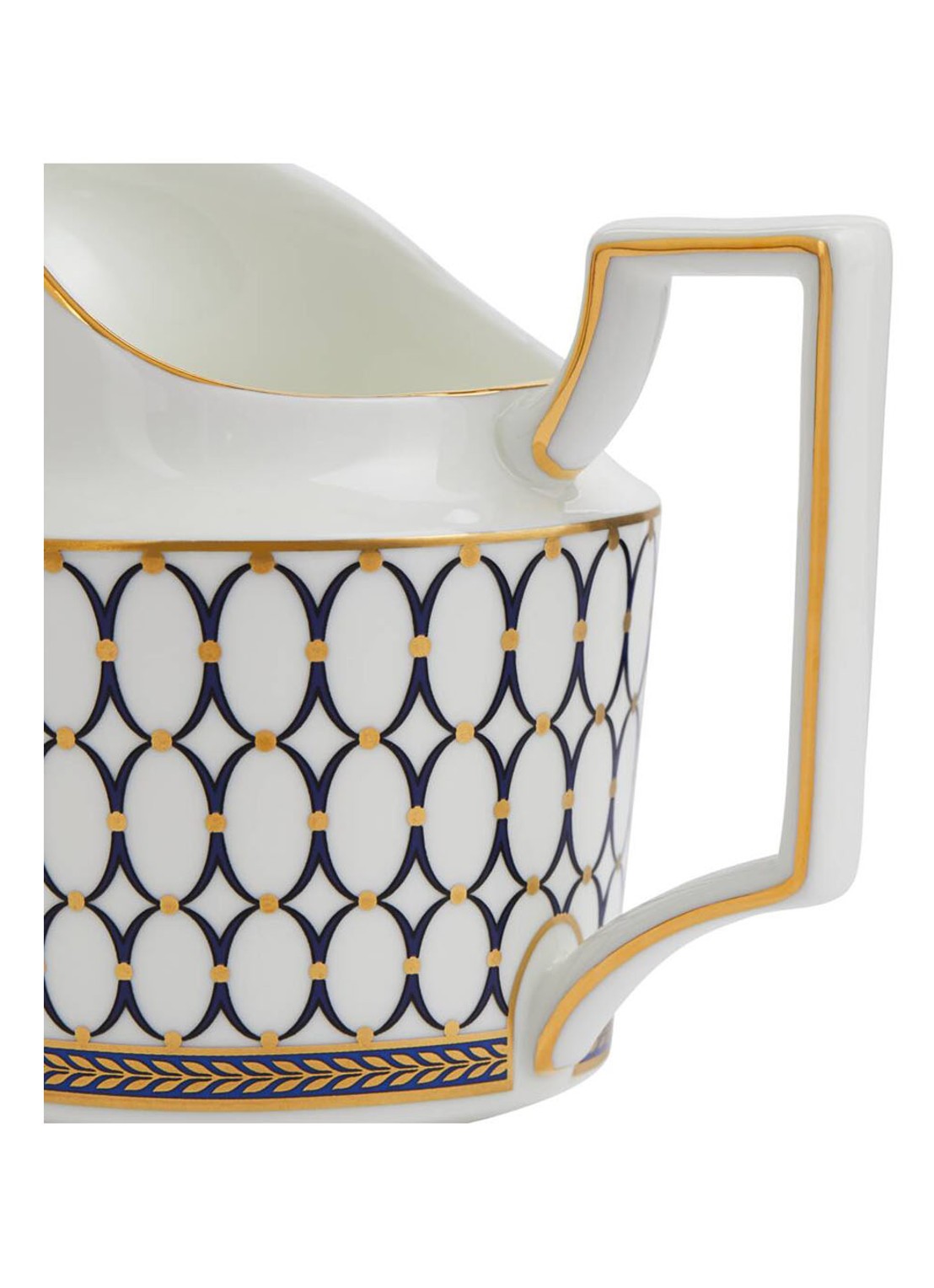 Wedgwood Renaissance Gold melkkan 20 cl  - achterkant gebroken wit