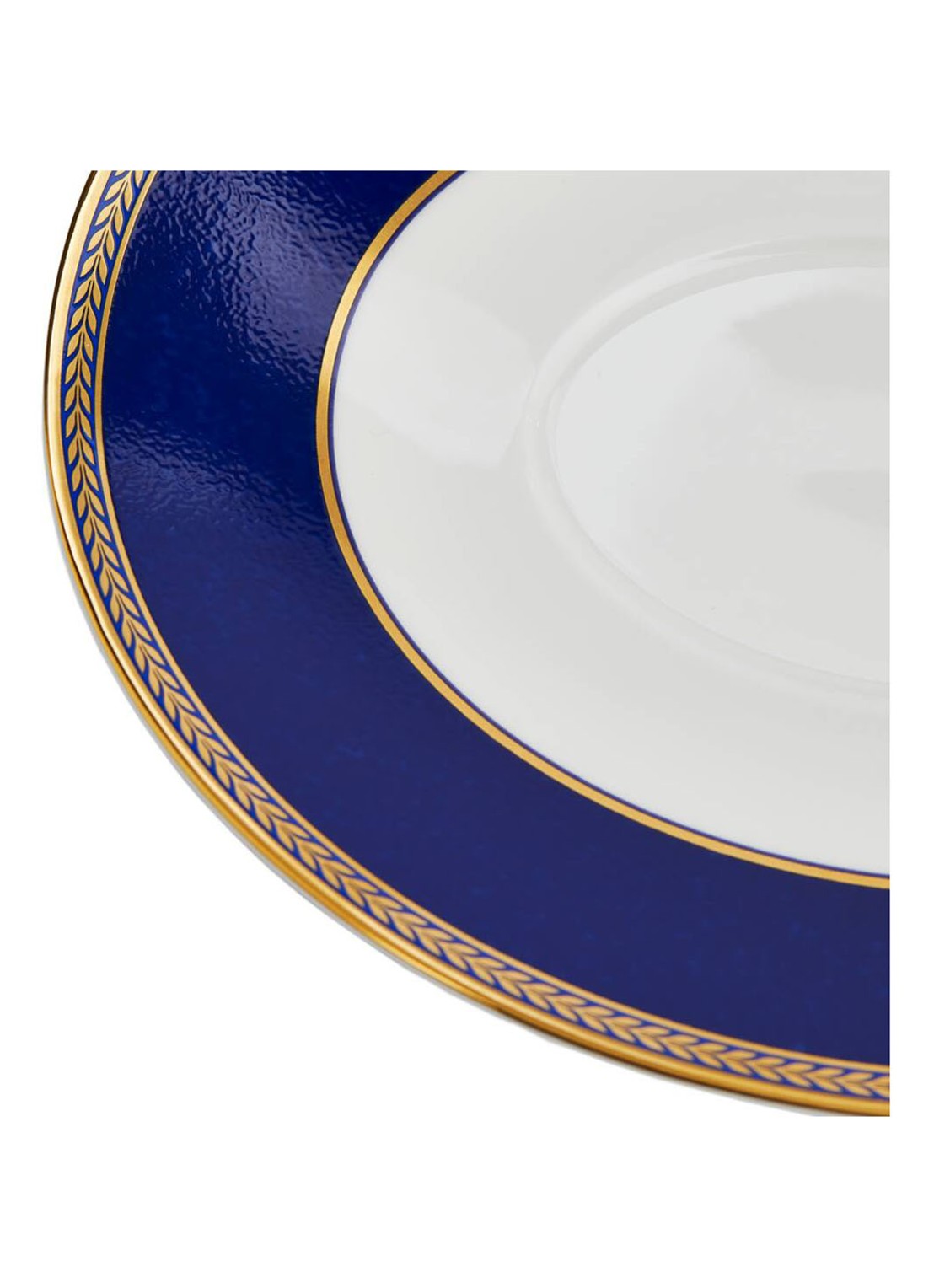 Wedgwood Renaissance Gold serveerschaal 21 cm - voorkant 3 royalblauw