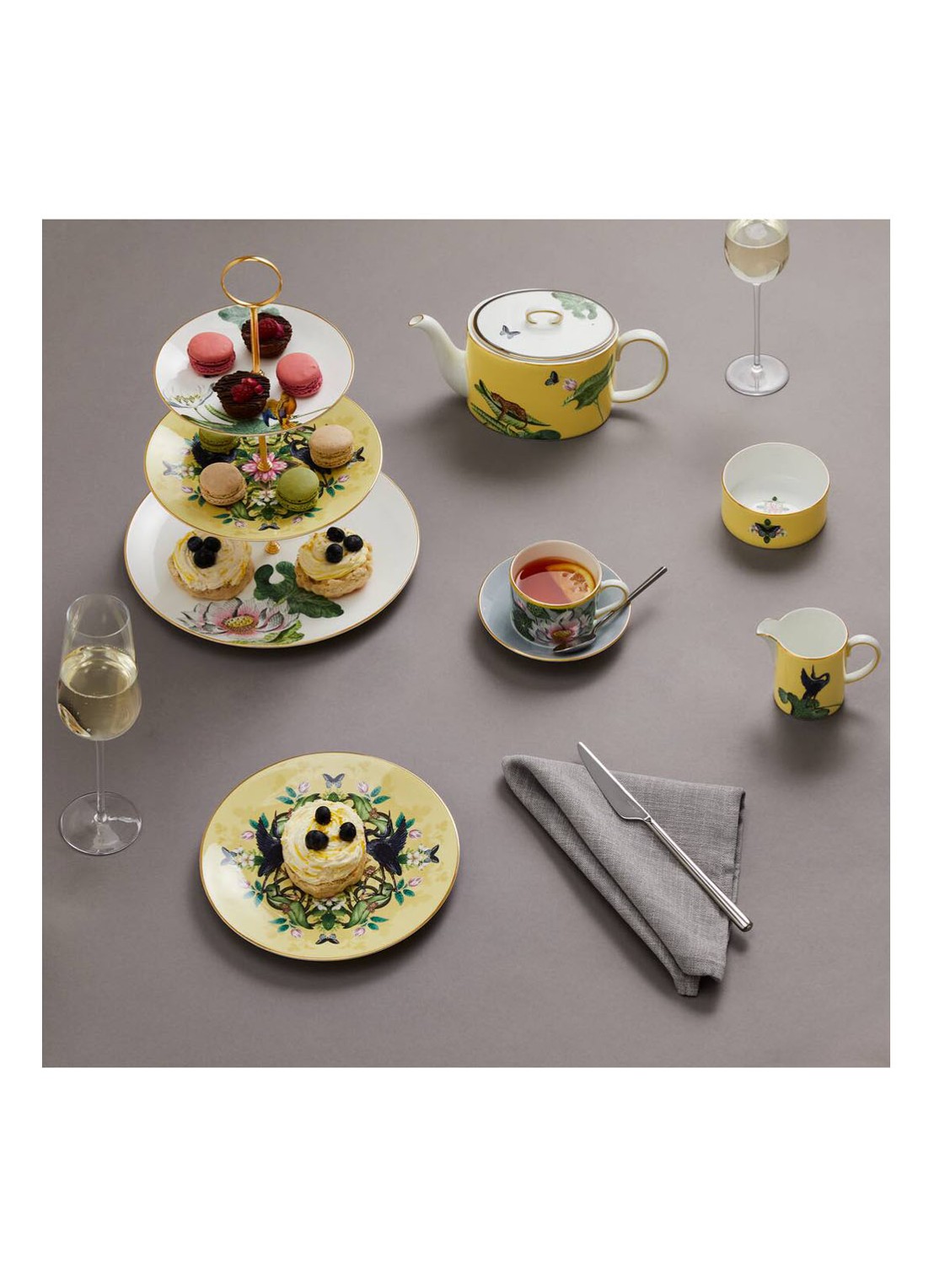Wedgwood Wonderlust Waterlily kop en schotel 15 cl - detail 6 lichtgroen