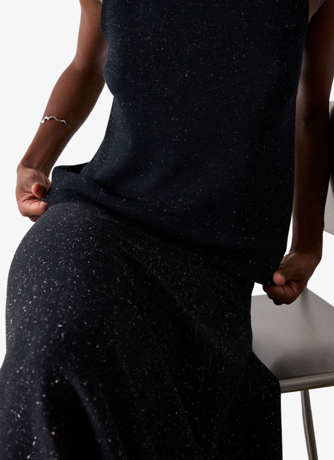 Whistles Annie Sparkle midi rok met lurex - detail 5 zwart