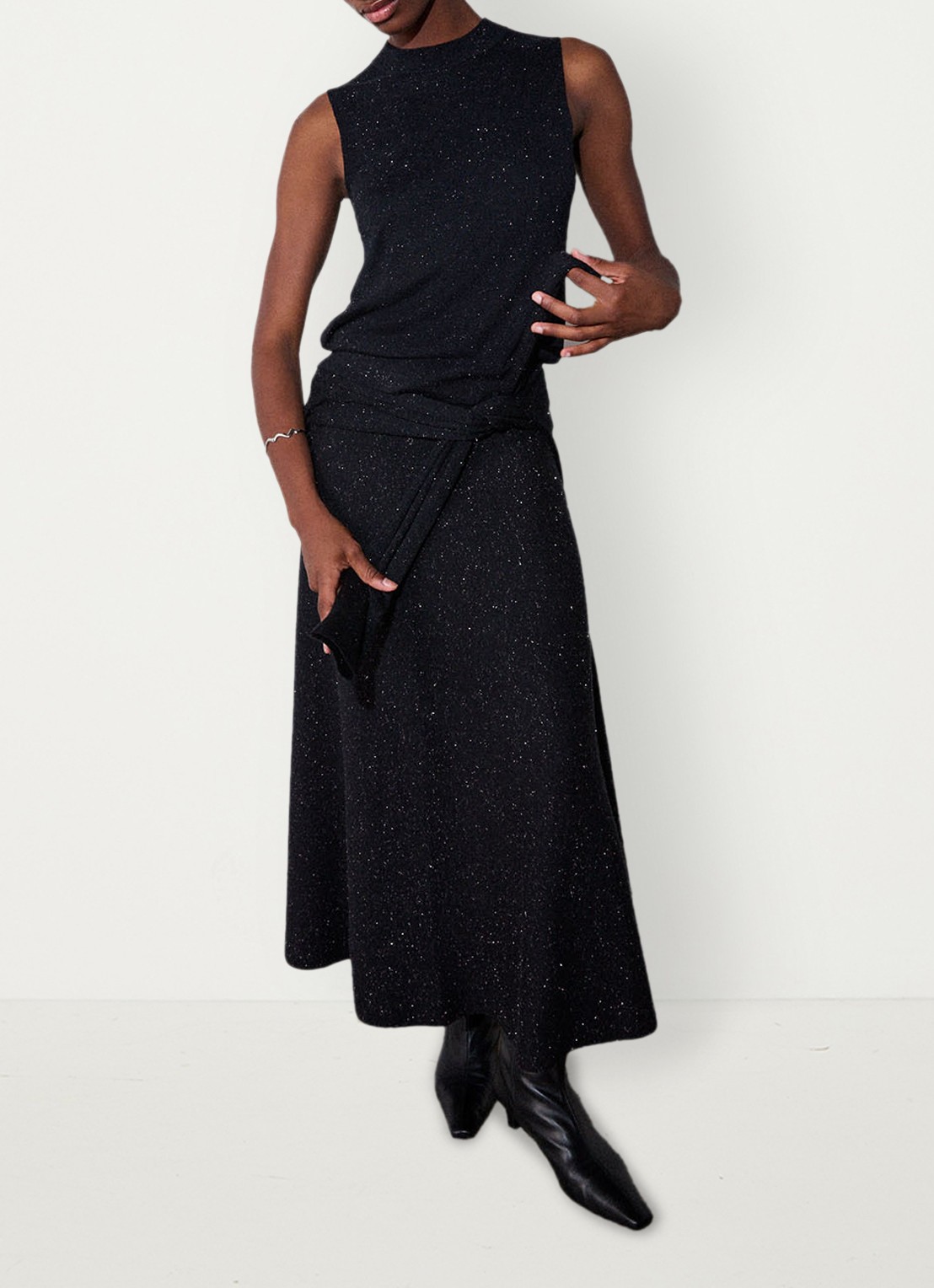 Whistles Annie Sparkle midi rok met lurex - voorkant 2 zwart