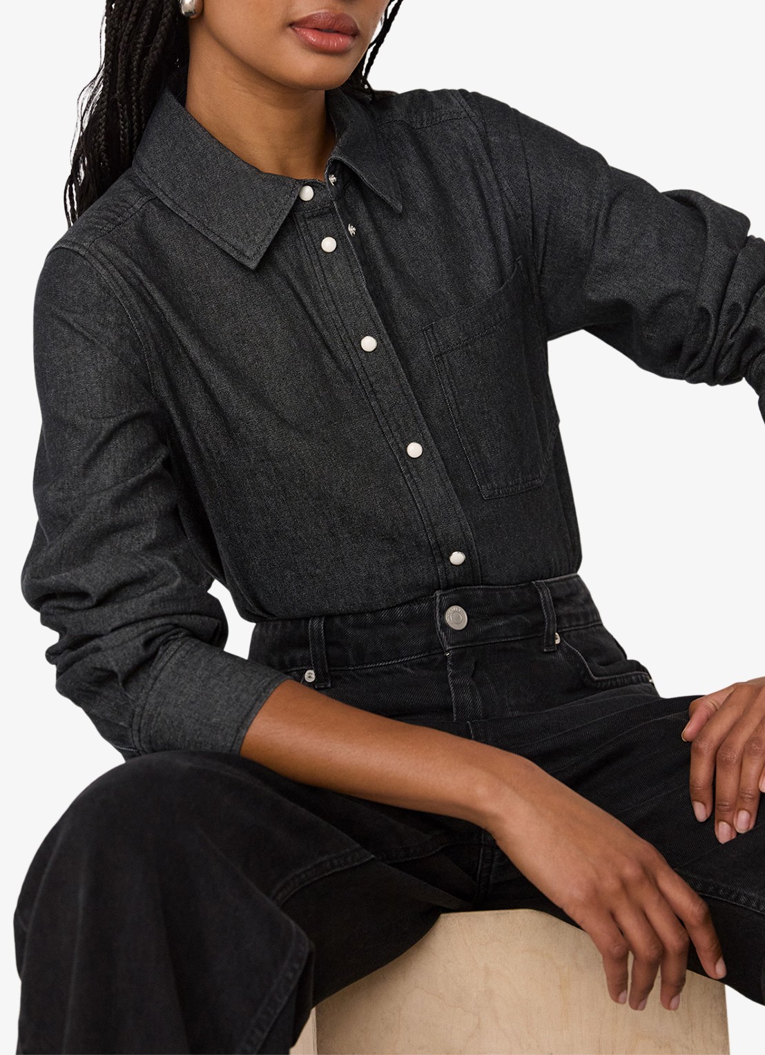 Whistles Blouse van denim met borstzak - detail 2 donkergrijs
