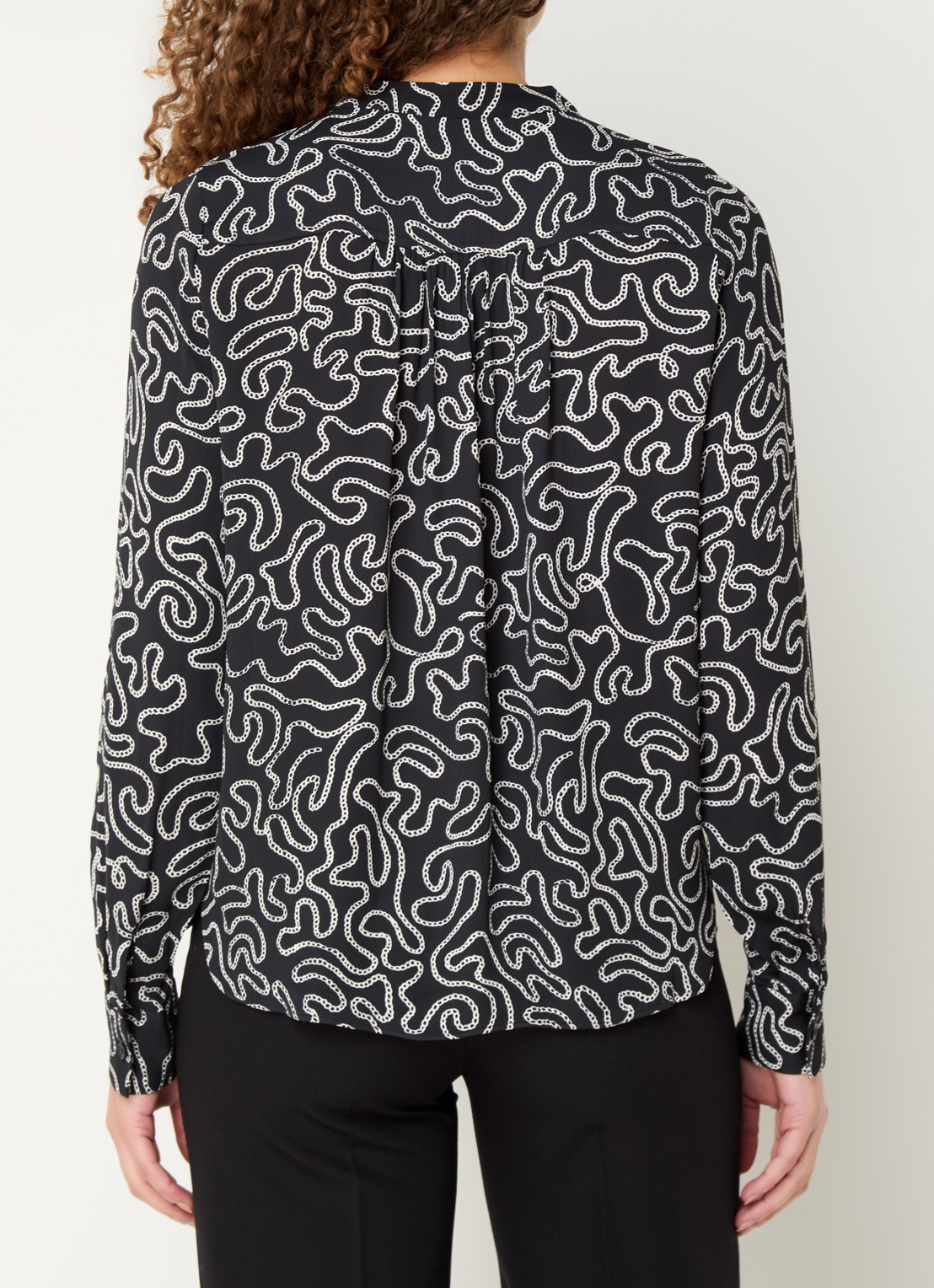 Whistles Chain blouse met print - achterkant zwart
