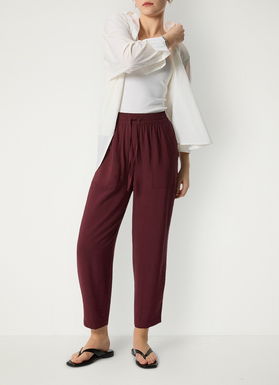 Whistles High waist cropped straight fit broek met steekzakken - voorkant 2 bordeauxrood