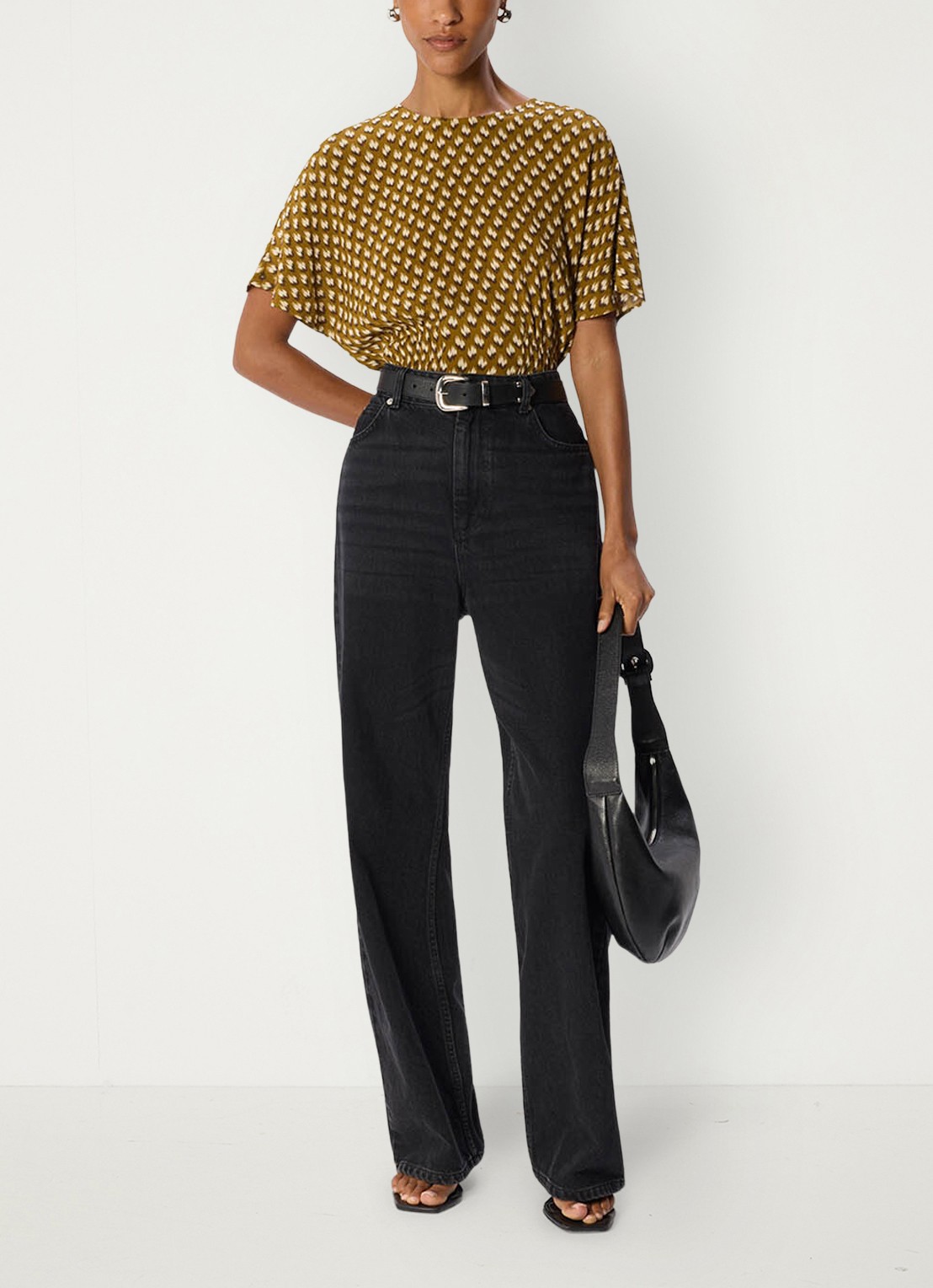 Whistles Ikat top met smockwerk en print - voorkant 6 bronsgroen