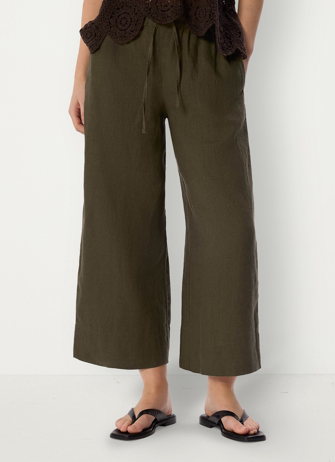 Whistles Mid waist cropped loose fit broek van linnen  - detail bronsgroen