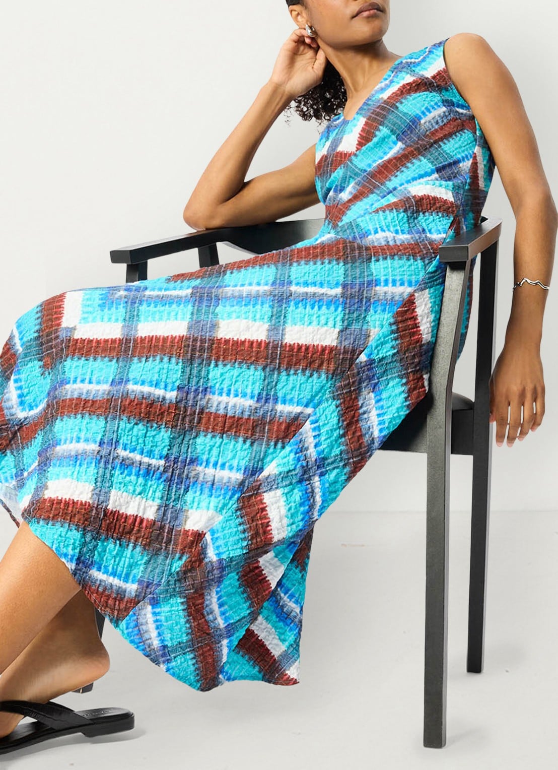 Whistles Midi jurk met grafische print - detail 3 staalblauw