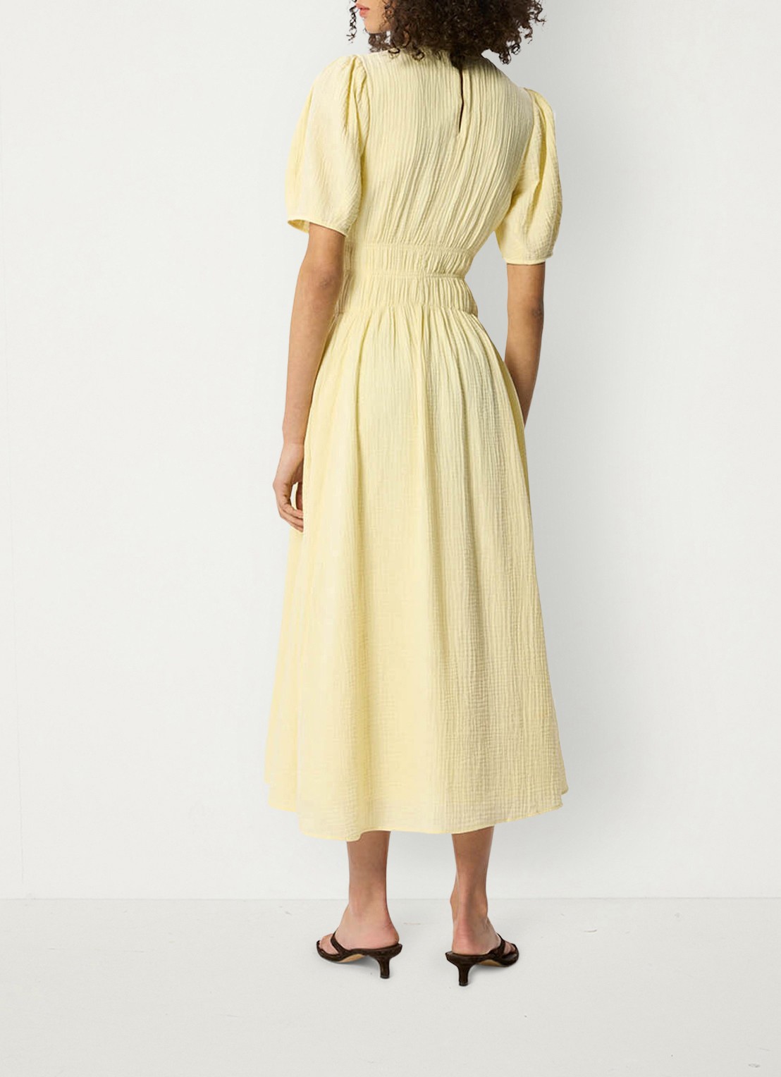 Whistles Midi jurk met structuur en pofmouw - achterkant geel