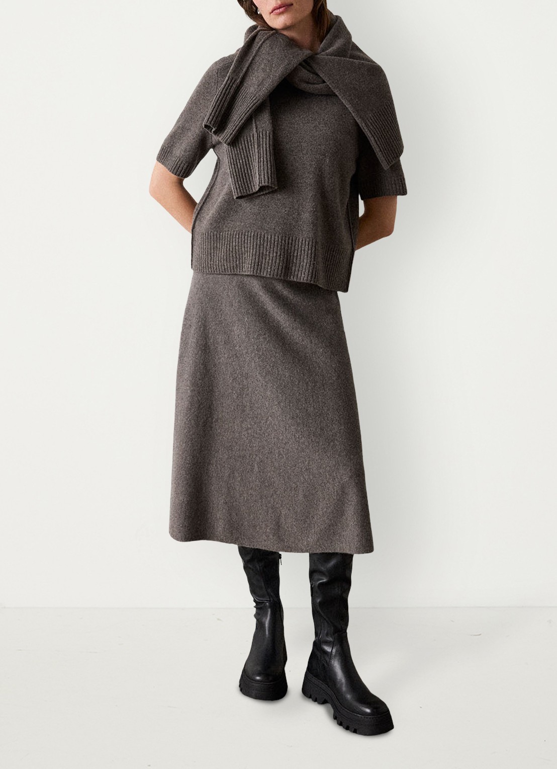 Whistles Midi rok van wol - voorkant 6 taupe