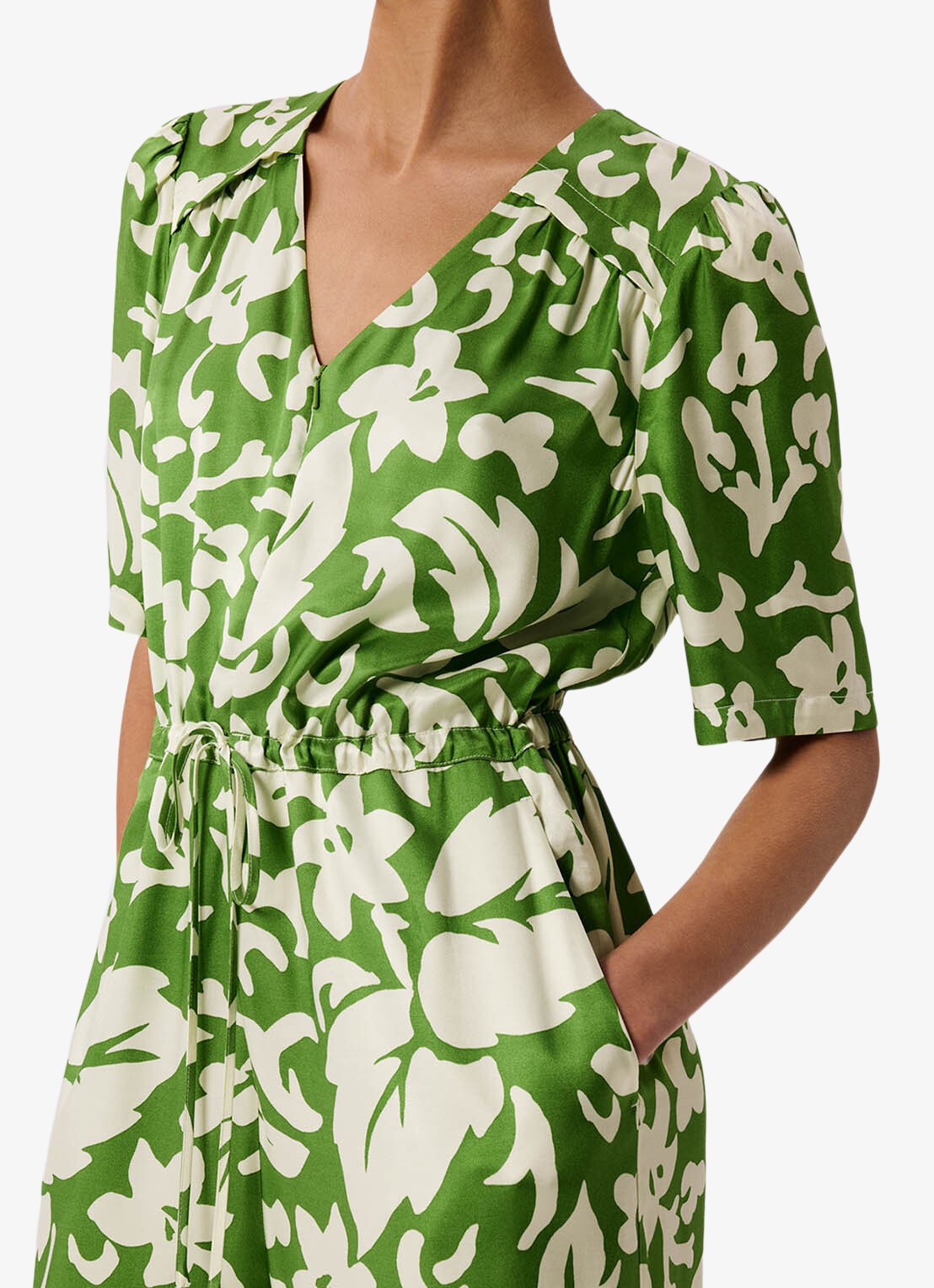 Whistles Wide fit jumpsuit met bloemenprint - detail 4 groen