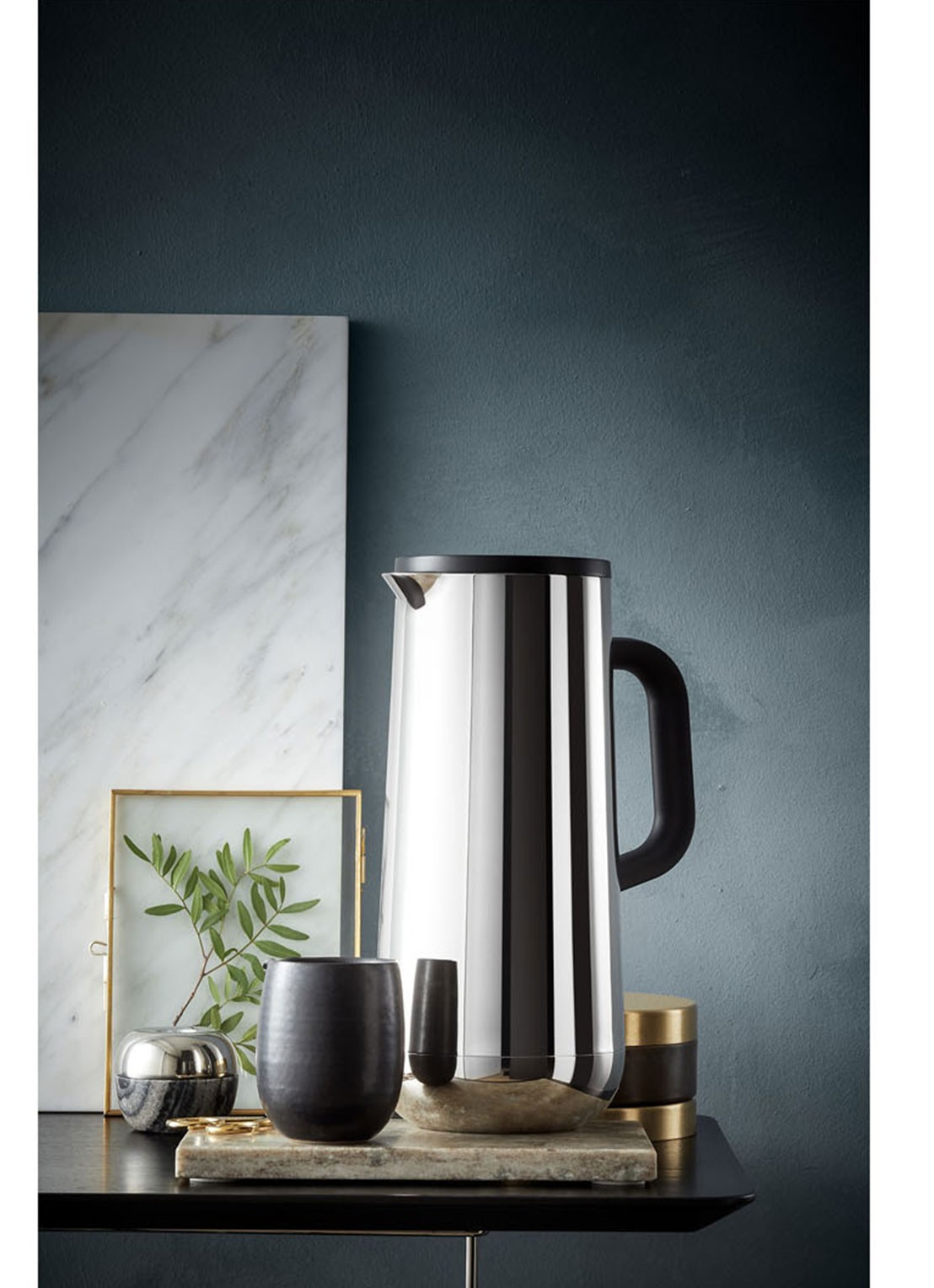 WMF Impulse thermoskan 1 liter - voorkant 4 aluminium