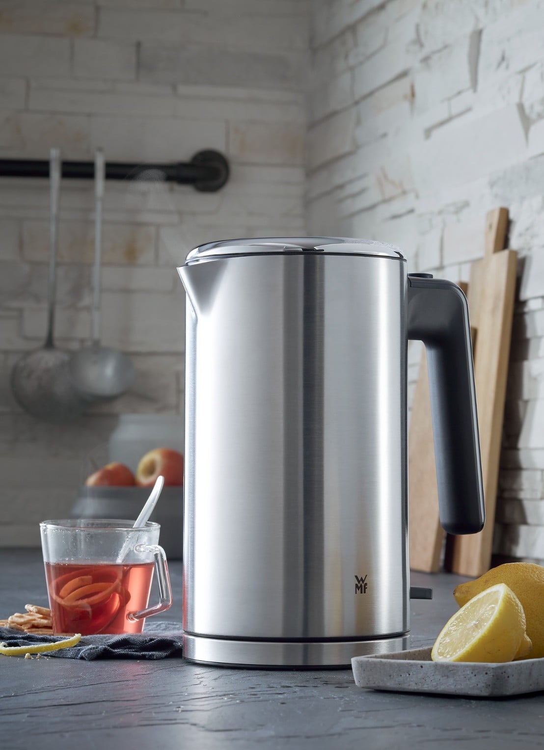 WMF Lono waterkoker 1,6 liter - voorkant 2 undefined